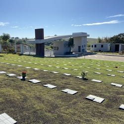 Dentro do Memorial